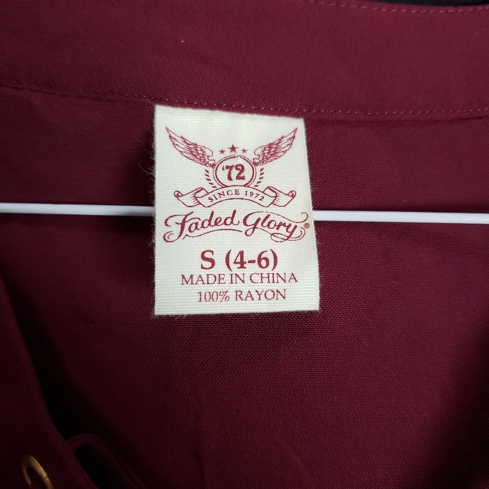 🌹 Red blouse - Picture 4 of 4